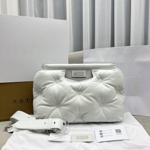 메종 마르지엘라 글램 슬램 레드 카펫백(정품180만원)